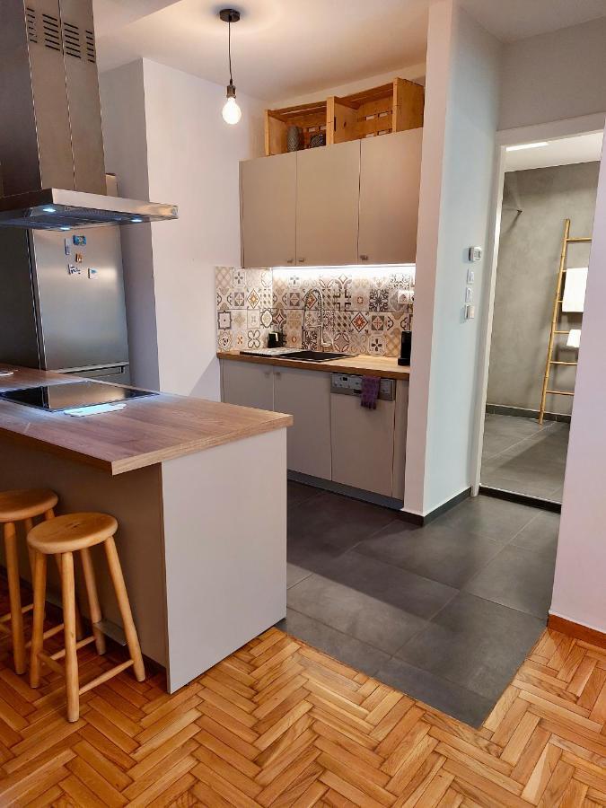 Christina-Anna Athens: City Center Apartment Near Acropolis and National Gardens Exterior photo